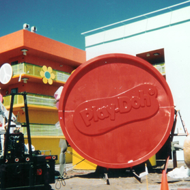 Play Doh lid install